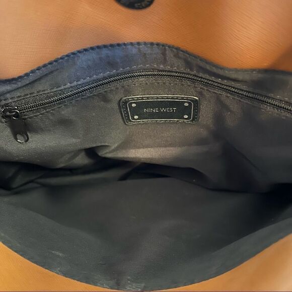 Nine West black with brown trim bag - Picture 6 of 8